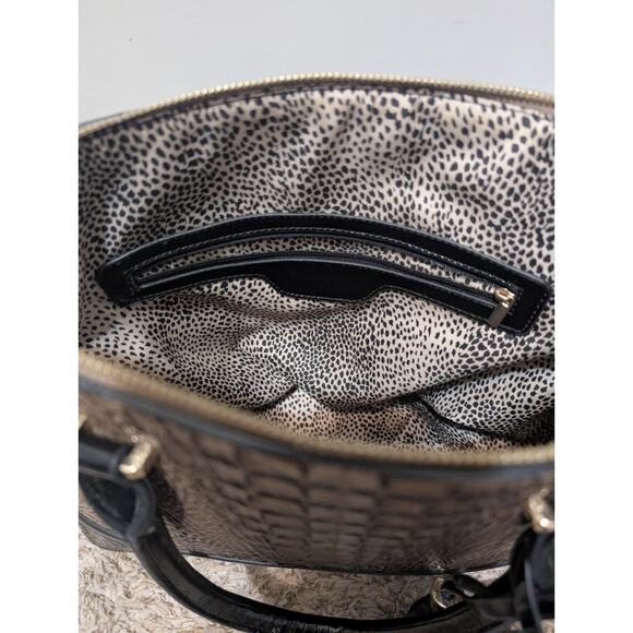 Alyssa Vegan Handbag Purse Bag Tote 2 Colored Light Brown Black Alligator Print - Picture 3 of 14